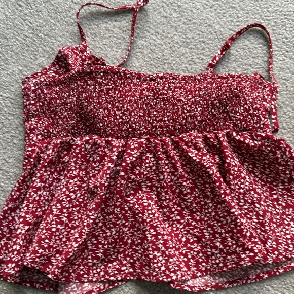 Shein Crop tank - Picture 3 of 4